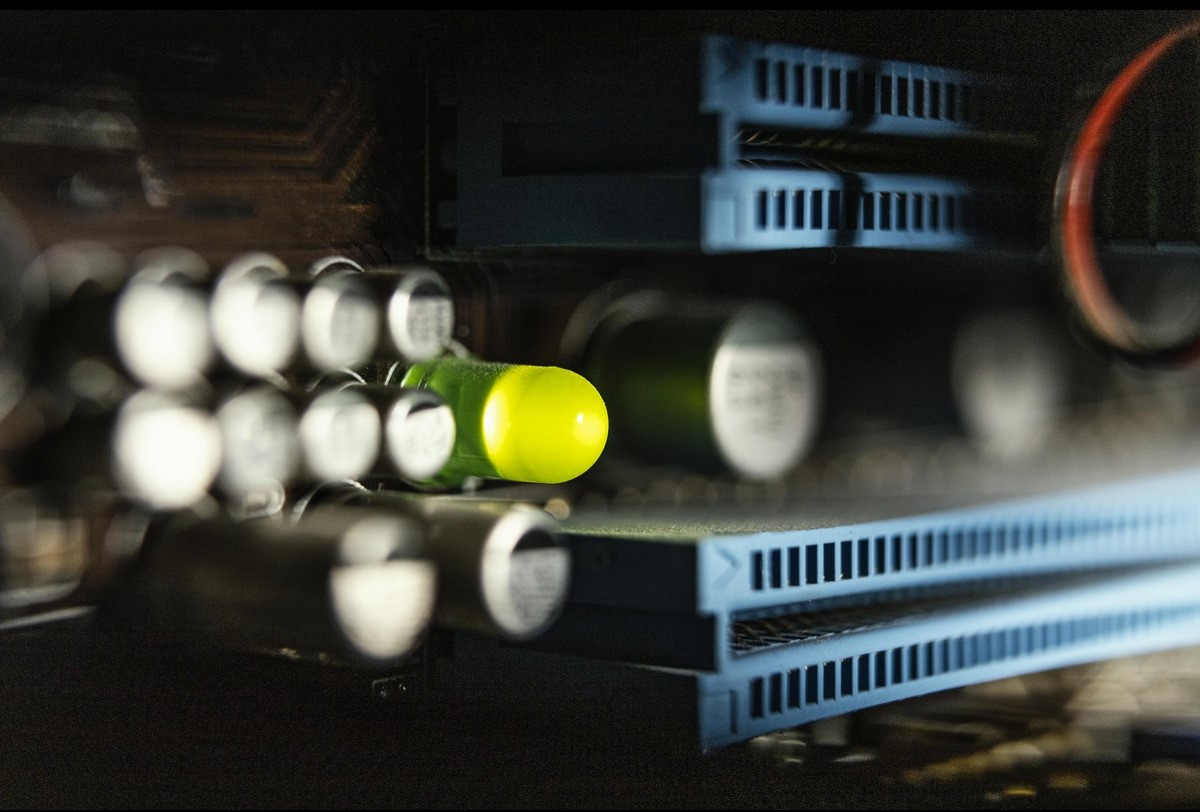 What is Bandwidth and Disk Space in Web Hosting Plans?